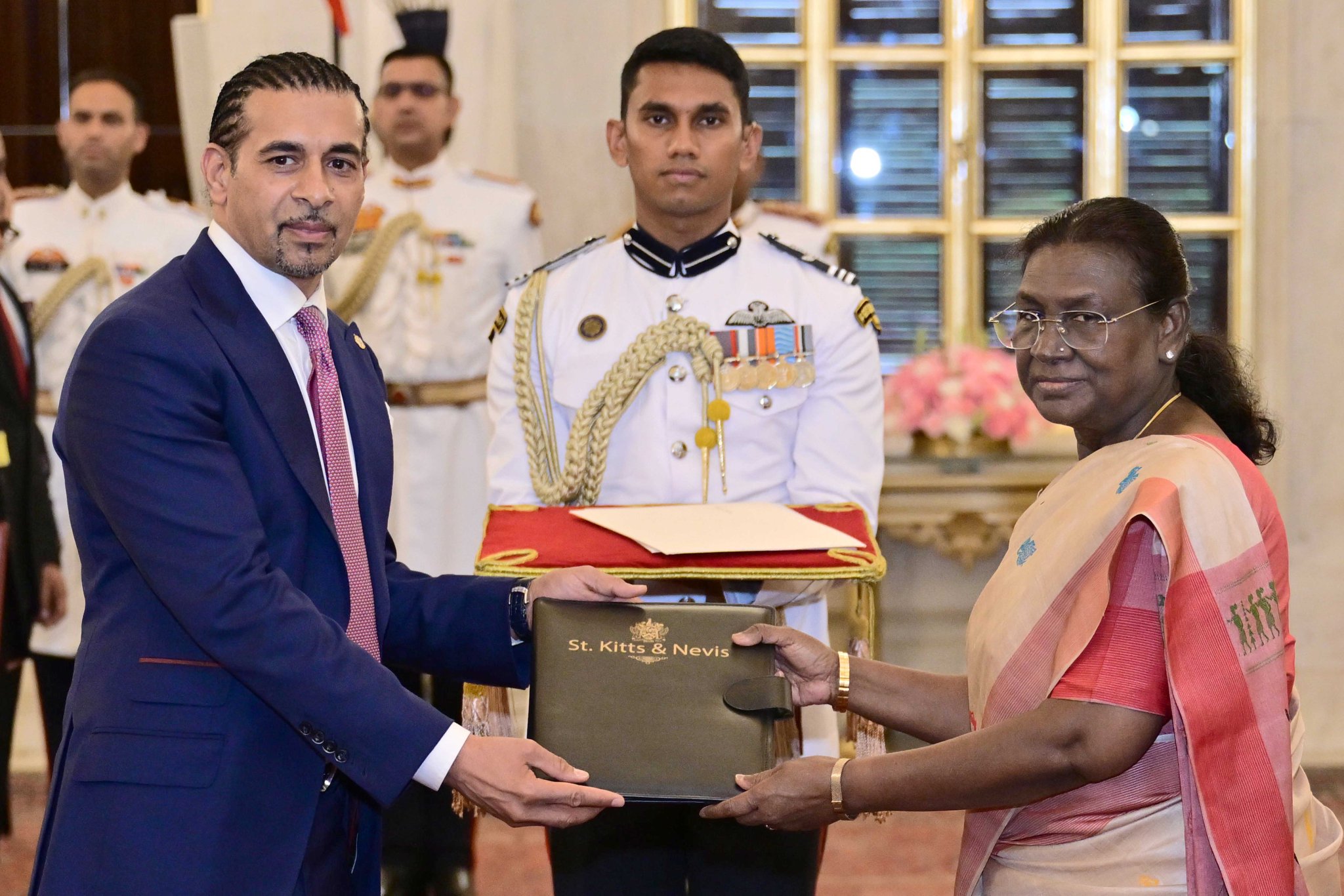 Gurdip Dev Bath presenting his credentials to President Droupadi Murmu